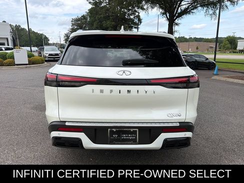 Certified 2023 INFINITI QX60 Luxe w/ Vision Package FWD image 11