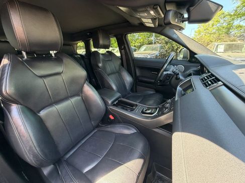 Used 2018 Land Rover Range Rover Evoque Landmark Edition image 9