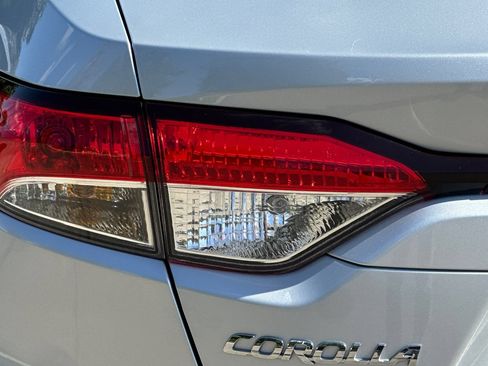 Used 2024 Toyota Corolla LE FWD image 45