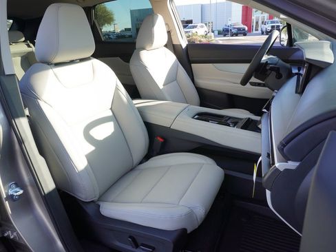 New 2026 Nissan Murano SL image 12