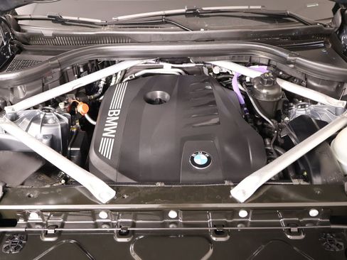 Used 2026 BMW X5 xDrive40i AWD/4WD image 21