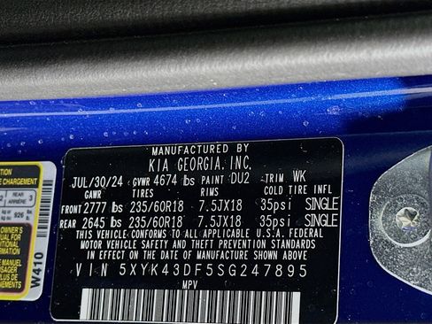 Used 2025 Kia Sportage SX image 12