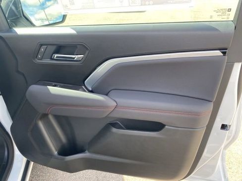 New 2026 Chevrolet Colorado Z71 w/ Technology Package image 32