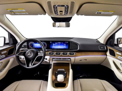 Certified 2025 Mercedes-Benz GLE 350 GLE 350 image 3