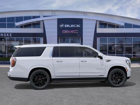 New 2026 GMC Yukon XL Elevation w/ LPO, Floor Liner Package image 5