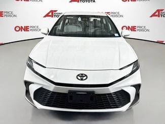 Used 2026 Toyota Camry SE w/ Convenience Package FWD video 2