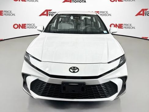 Used 2026 Toyota Camry SE w/ Convenience Package FWD image 2