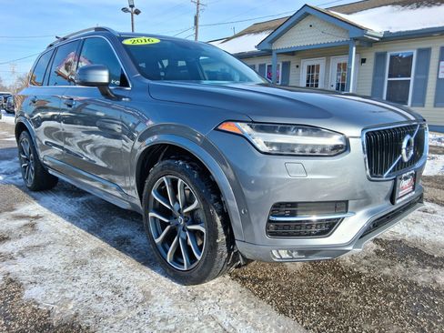 Used 2016 Volvo XC90 T6 Momentum w/ Momentum Plus Package image 3