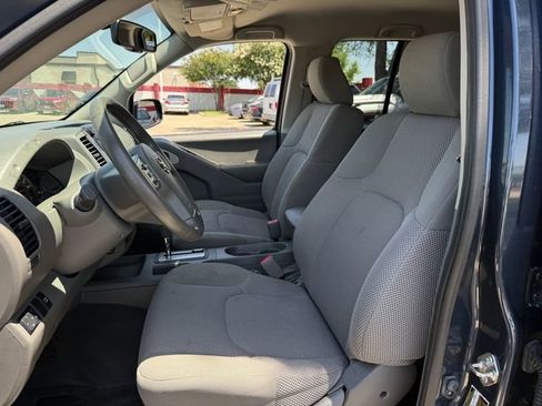 Used 2019 Nissan Frontier SV w/ Value Truck Package RWD image 24