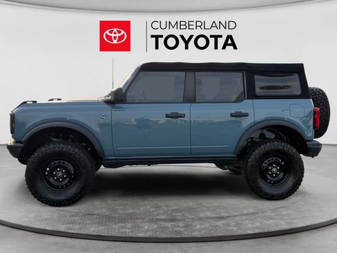 Used 2021 Ford Bronco Black Diamond AWD/4WD image 2