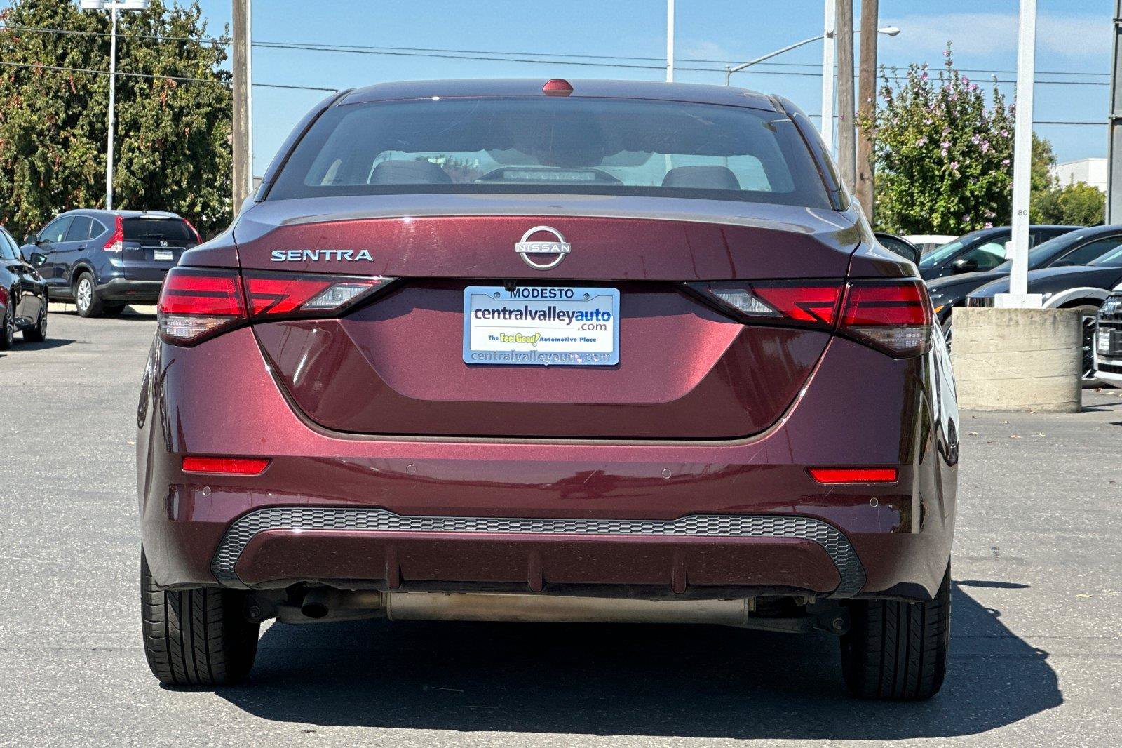 Certified 2025 Nissan Sentra SV FWD image 4