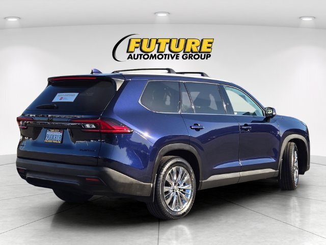 Used 2025 Toyota Grand Highlander AWD image 5