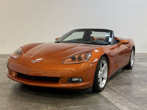 Used 2007 Chevrolet Corvette Convertible w/ Preferred Equipment Group RWD image 38