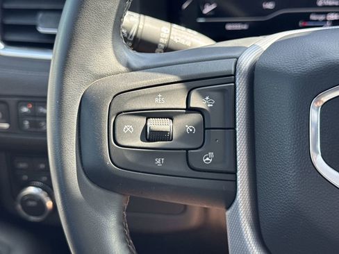 Used 2023 GMC Yukon Denali image 19