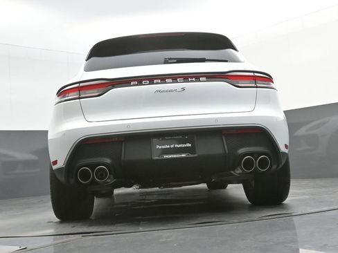 New 2026 Porsche Macan S image 33