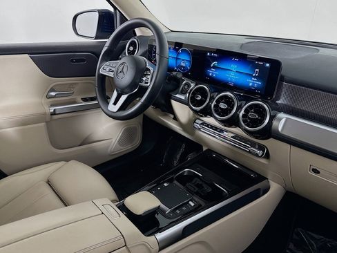 Used 2022 Mercedes-Benz GLB 250 image 16