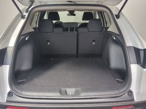 New 2026 Honda HR-V LX image 8