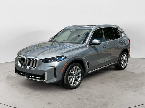 New 2026 BMW X5 xDrive50e w/ Executive Package AWD/4WD image 3
