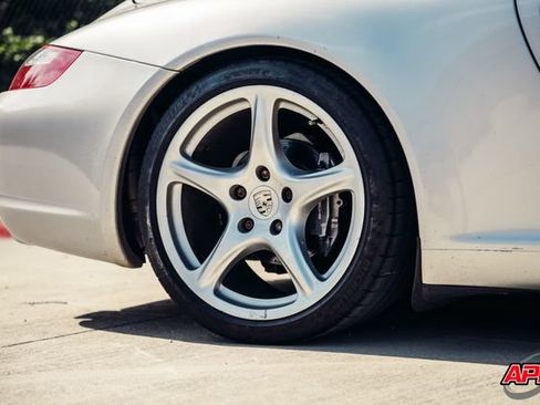 Used 2006 Porsche 911 Carrera RWD image 43