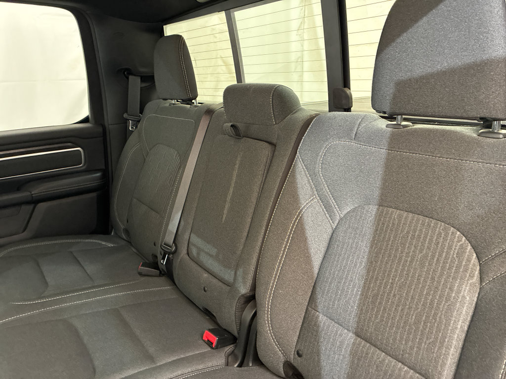 Used 2019 RAM 1500 Big Horn AWD/4WD image 11