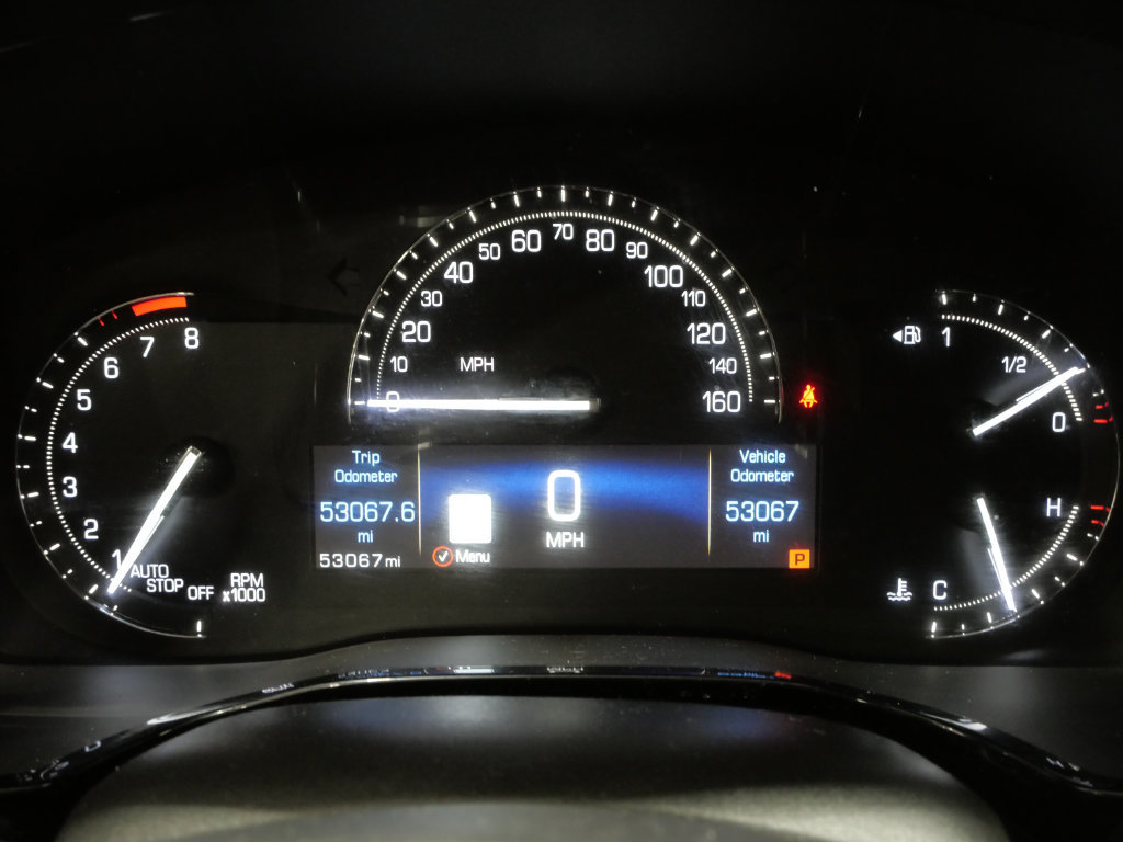 Used 2018 Cadillac XT5 Luxury w/ Driver Awareness Package FWD image 14