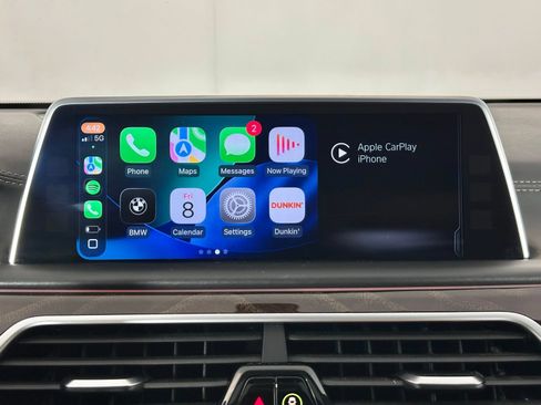 Used 2018 BMW 750i xDrive AWD/4WD image 42