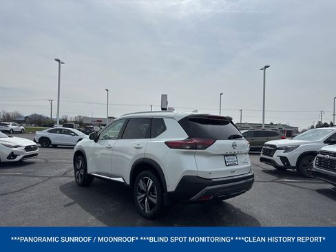 Used 2023 Nissan Rogue SL w/ SL Premium Package image 4