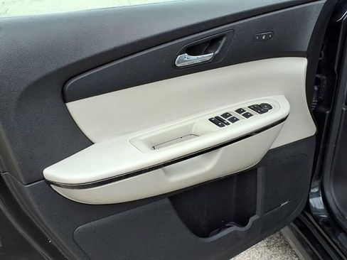Used 2012 GMC Acadia Denali AWD/4WD image 29