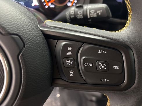 Used 2024 Jeep Wrangler Sport S image 15