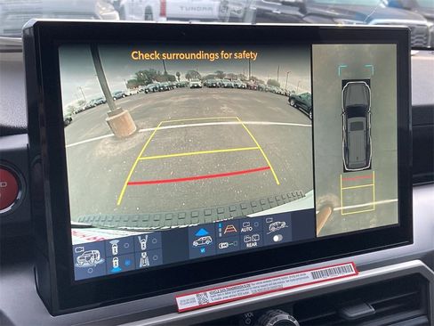 New 2026 Toyota 4Runner TRD Off-Road Premium image 25