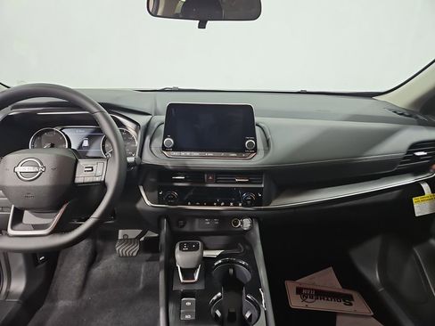 New 2026 Nissan Rogue SV w/ Cold Weather Package image 18