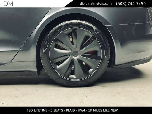 Used 2025 Tesla Model S Plaid AWD/4WD image 36