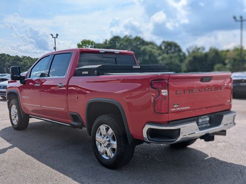 Used 2020 Chevrolet Silverado 2500 LTZ w/ LTZ Plus Package AWD/4WD image 7