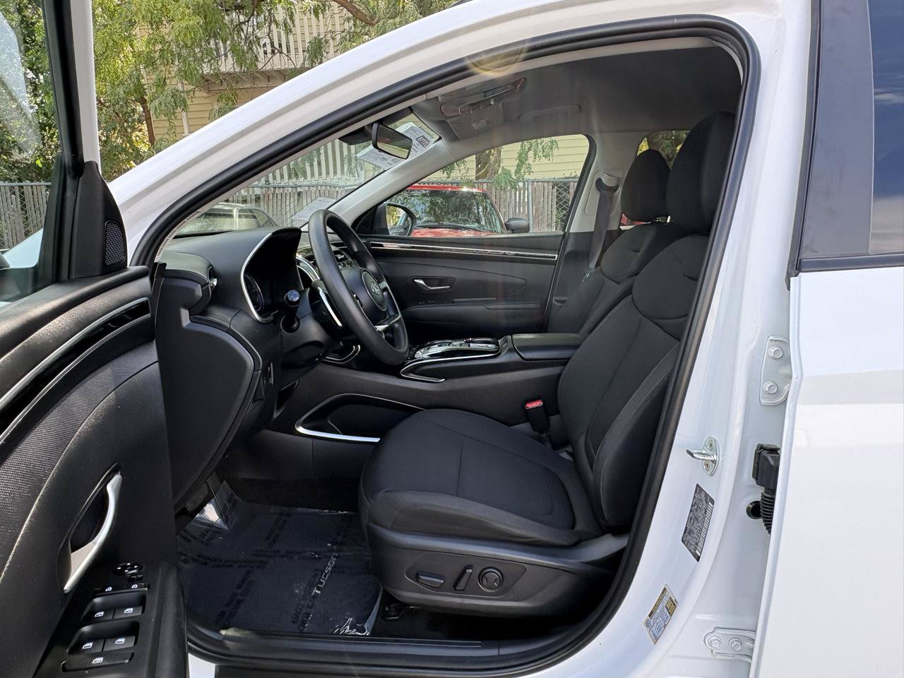 Used 2022 Hyundai Tucson Blue AWD/4WD image 3