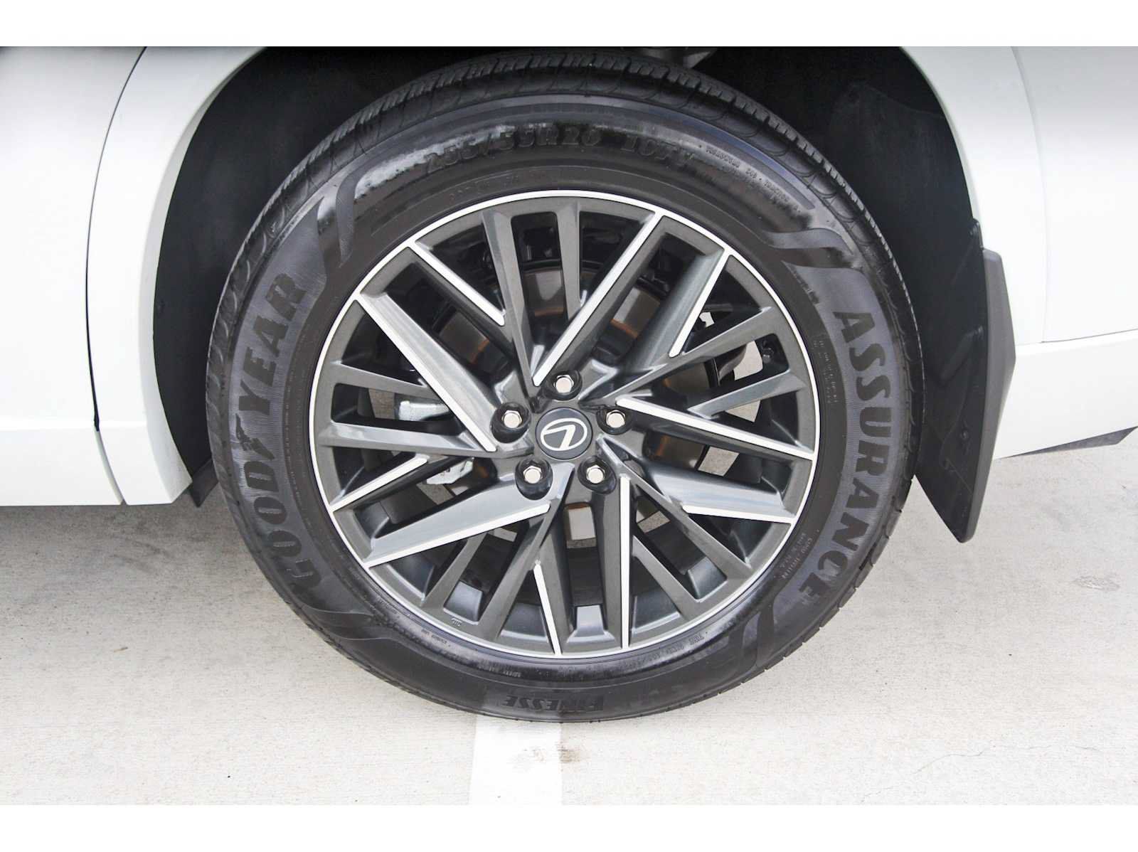 Used 2026 Lexus TX 350 AWD w/ Technology Package image 32