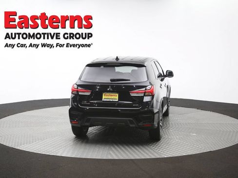 Used 2025 Mitsubishi Outlander Sport LE AWD/4WD image 36