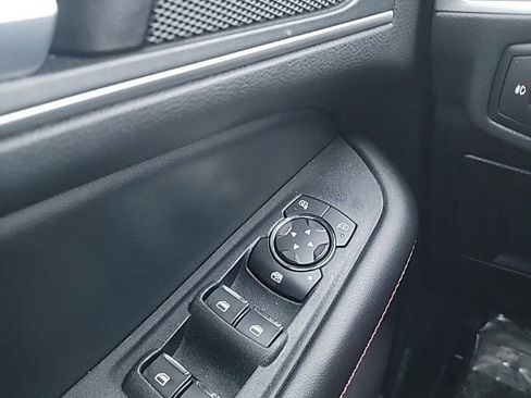 Certified 2022 Ford Edge ST-Line w/ Class II Trailer Tow Package image 37