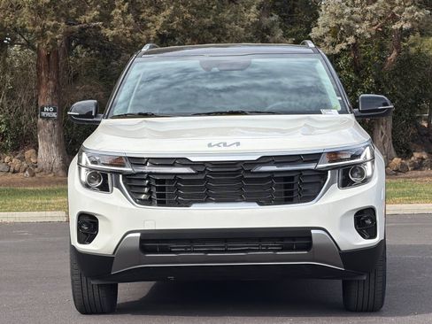 New 2026 Kia Seltos S image 9