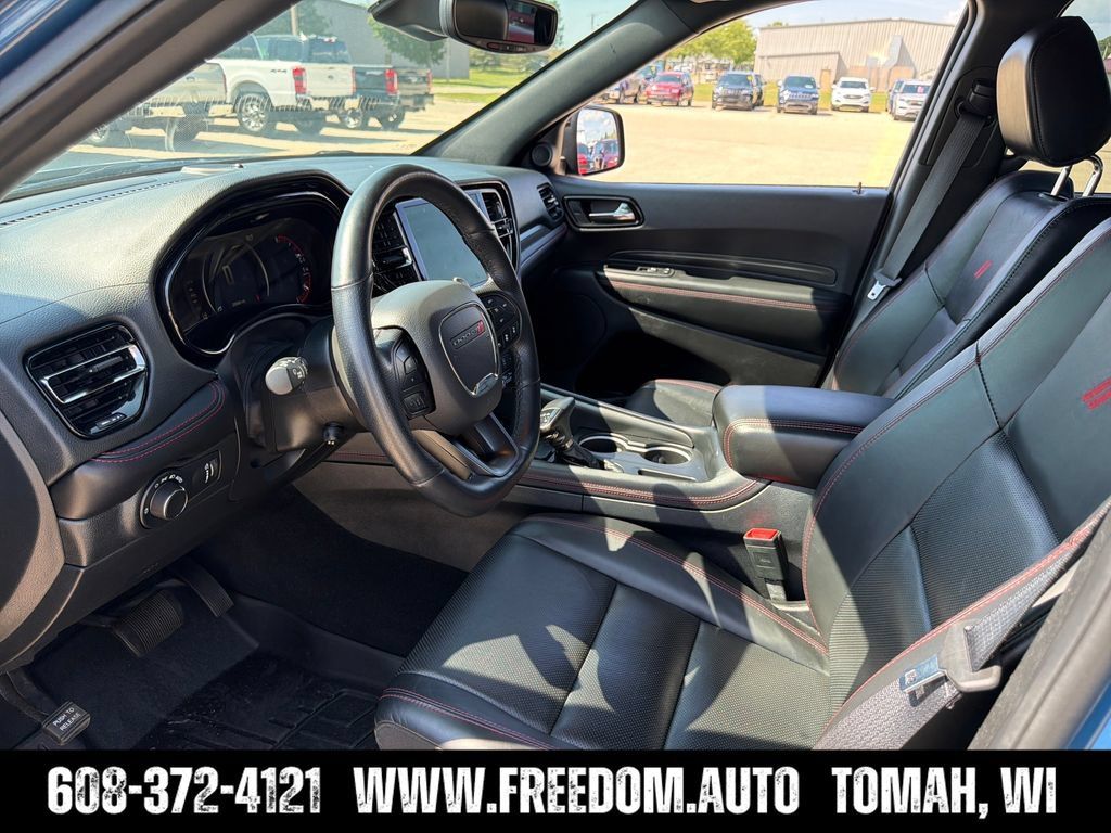 Used 2025 Dodge Durango GT AWD/4WD image 21