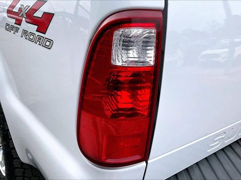 Used 2008 Ford F250 Lariat image 27