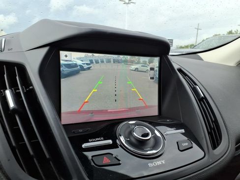 Used 2017 Ford Escape Titanium AWD/4WD image 19