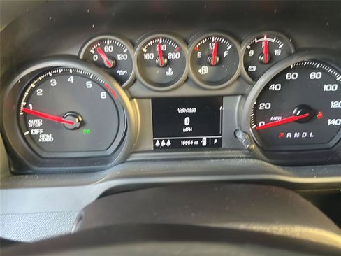Used 2024 Chevrolet Silverado 1500 Custom w/ LPO, Dark Essentials Package RWD image 5