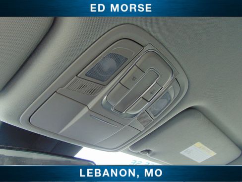 Used 2019 Hyundai Santa Fe SE image 28