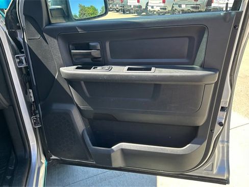 Used 2012 RAM 1500 Express w/ ST Popular Equipment Group image 16