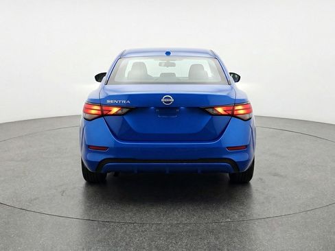Used 2025 Nissan Sentra SV FWD image 7