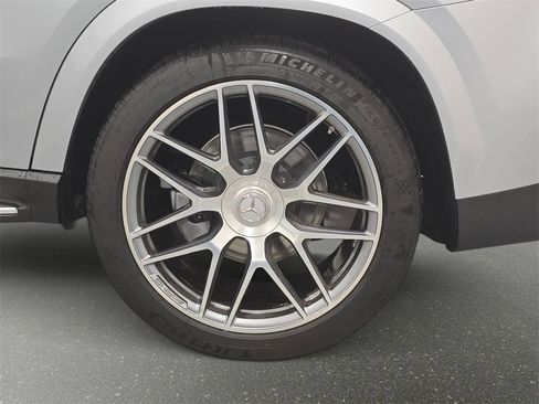 Used 2022 Mercedes-Benz GLE 53 AMG GLE 53 AMG image 30