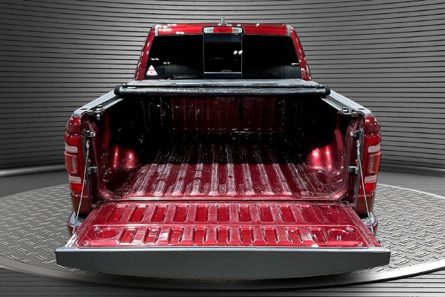 Used 2023 RAM 1500 Laramie AWD/4WD image 7
