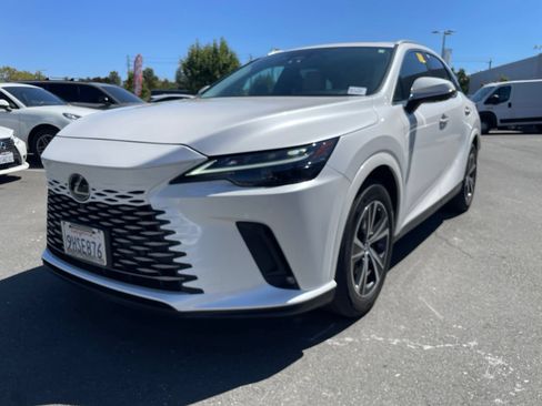 Used 2023 Lexus RX 350h w/ Accessory Package (Z1) AWD/4WD image 2