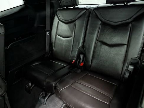 Used 2024 Cadillac XT6 Sport image 15