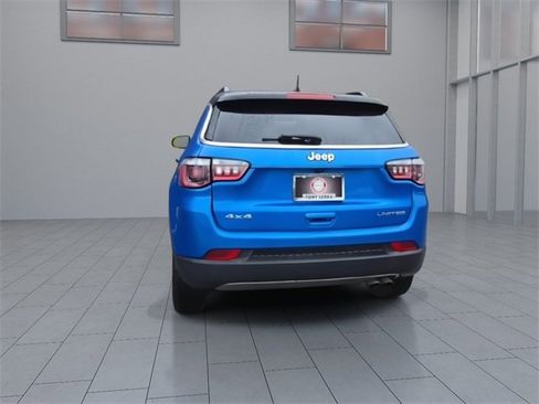 Used 2022 Jeep Compass Limited image 7